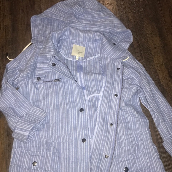 Joie  jacket - Picture 2 of 8